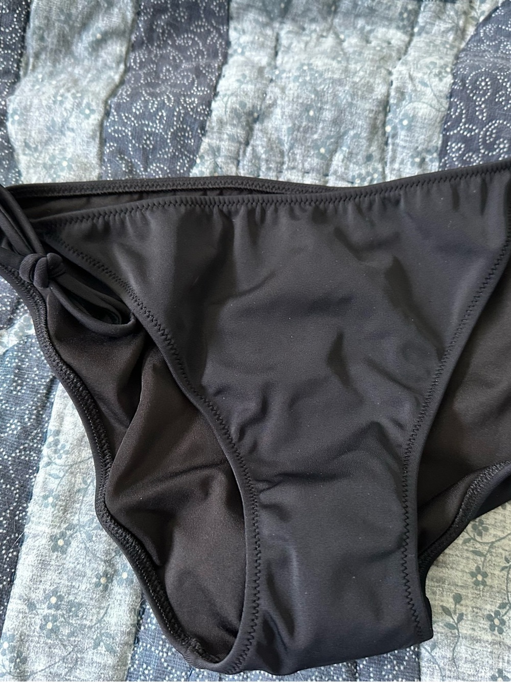 NWOT Victoria’s Secret Swim Vintage String Bikini Bottom size L